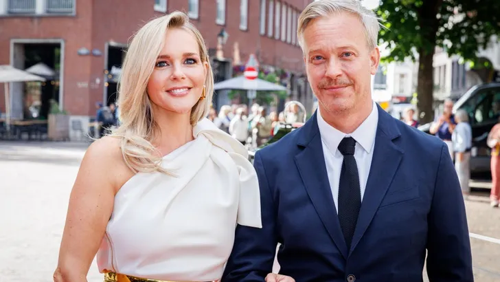 Chantal Janzen en Claes Iversen bij Royal Deens diner! 