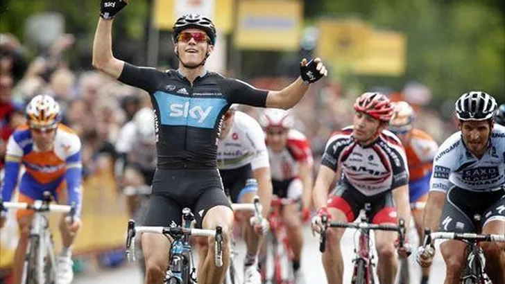 Swift, Stannard, Kennaugh langer bij Team Sky