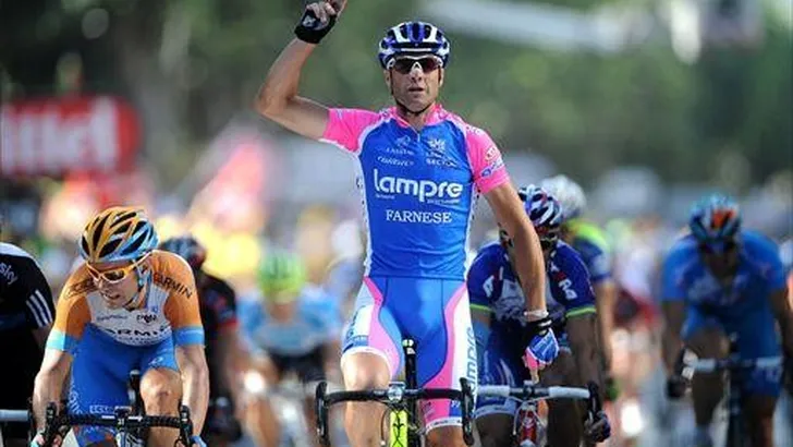 TOUR: Petacchi zet de teller op twee sprintzeges