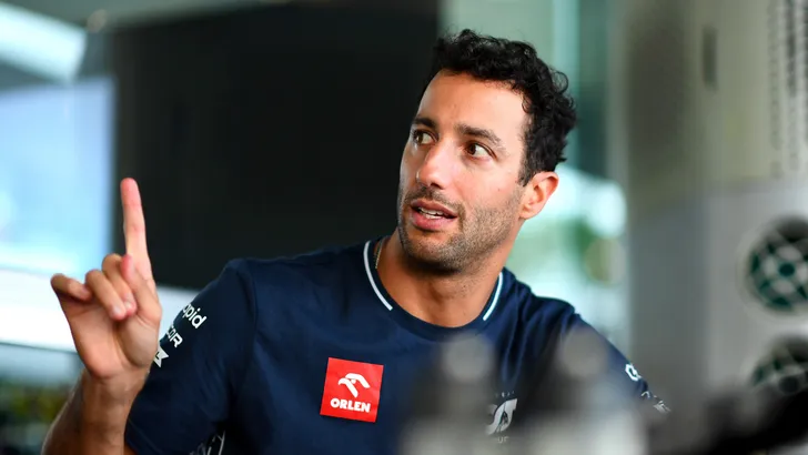 Terugkeer Ricciardo opnieuw uitgesteld: 'Hij gaat nog door de herstelfase'