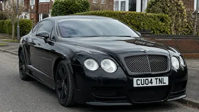 Man koopt een Bentley Continental GT voor de prijs van een oude hatchback en ontdekt direct waarom