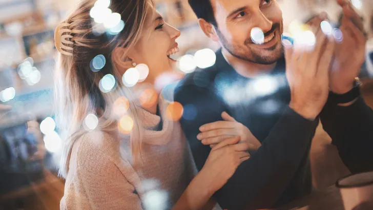 Bewezen: Vrouwen merken weinig van flirten  