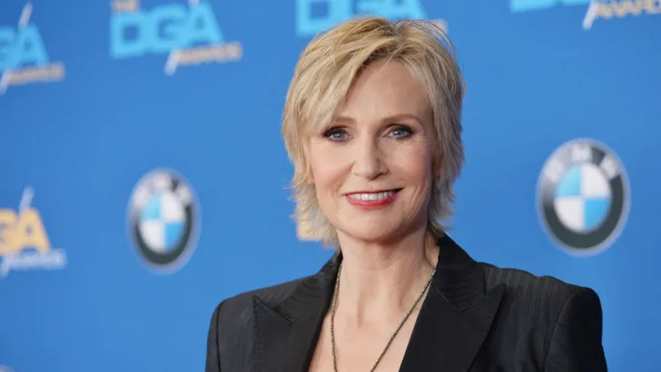 Get the look: Jane Lynch