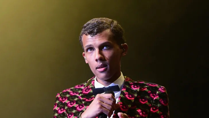 Stromae vecht tegen kanker in nieuwe clip