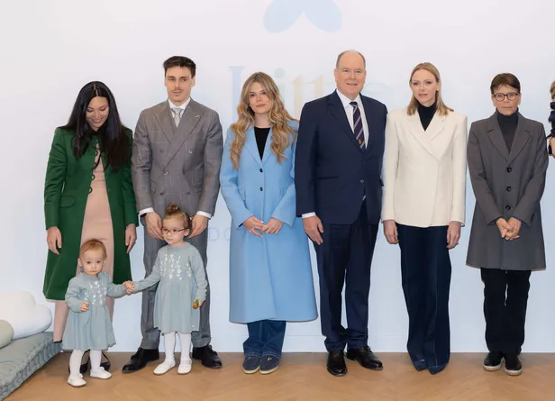Prinses Charlene met de rest van de Grimaldi's bij de opening van Little Wonders, januari 2026.