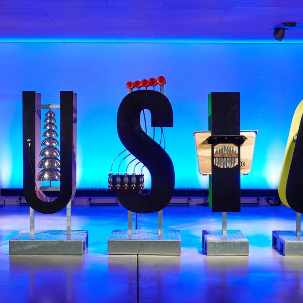 MUSIC!