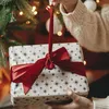 De ultieme kerstcadeau gids: 7 ideeën om iedereen blij te maken | Nouveau