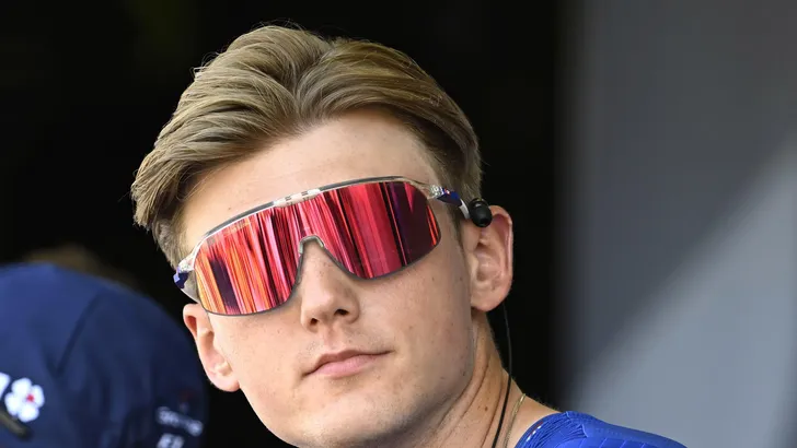 lars van den berg moet stoppen