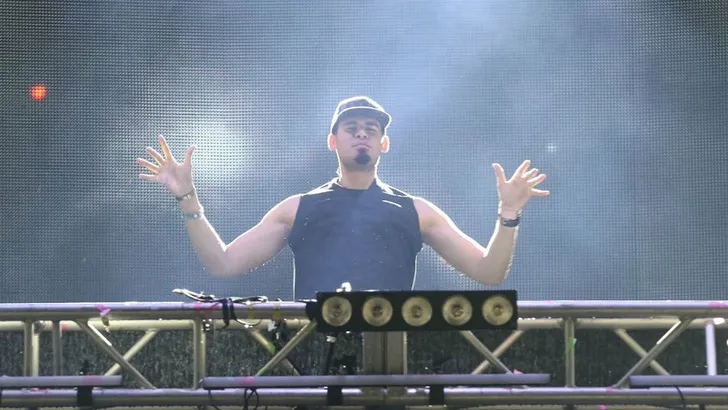 #VIDEO Afrojack maakt noodlanding