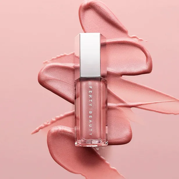 Gloss Bomb Universal Lip Luminizer in FU$$Y van Fenty Beauty | €24 te koop bij Douglas