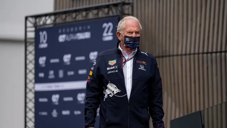 Red Bull schakelt advocaat in om Hamilton te schorsen