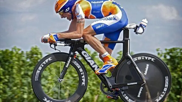 TOUR: Menchov op het podium, Gesink zesde