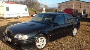 Pluk een Opel Lotus Omega van Ebay