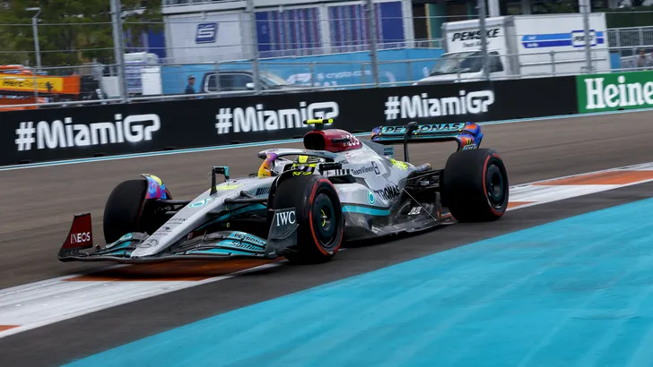 'Mercedes blijft in de F1, ondanks elektrische doelen'