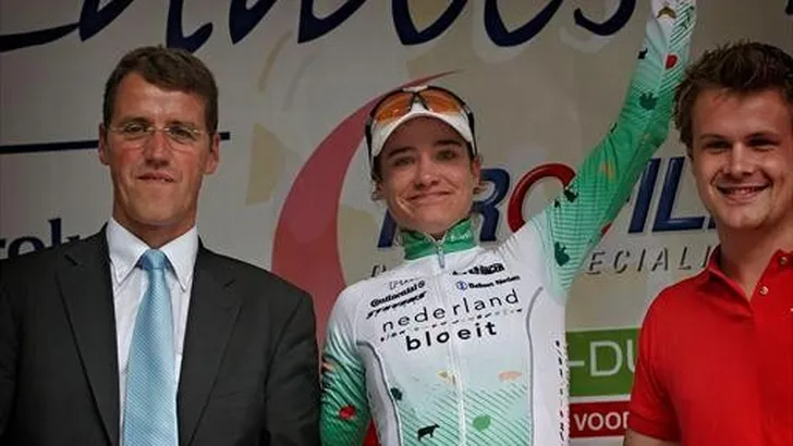 Ladies Tour: Vos onttroont Wild op de valreep