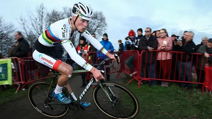 Van der Poel zegeviert in wereldbeker