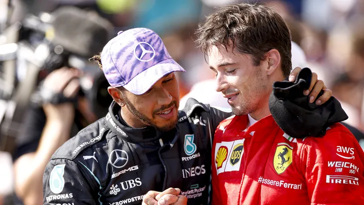 Hamilton: 'Inhaalactie op Leclerc ging wel met respect'