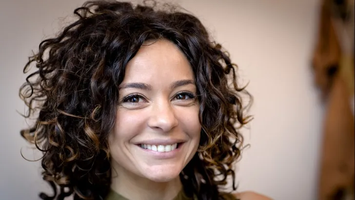 Zien: Dit is de knappe broer van Fajah Lourens