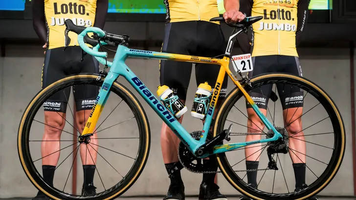 Bianchi eert Marco Pantani met speciale fiets
