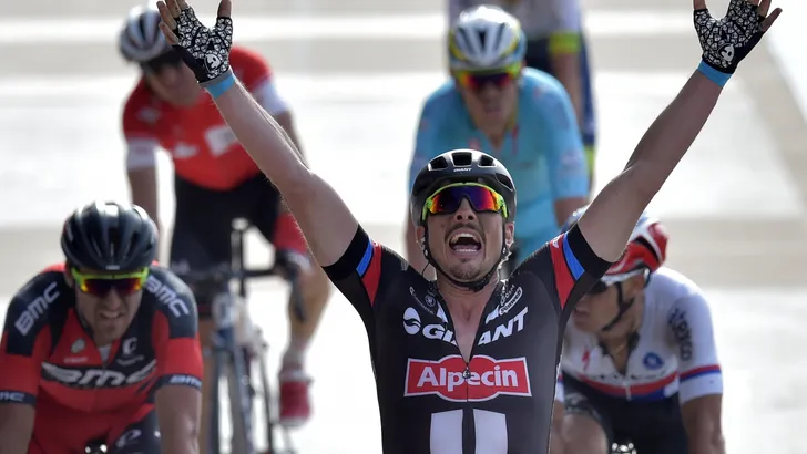 Retro: Degenkolb wint na Milaan-Sanremo ook in Roubaix in 2015