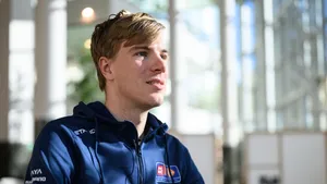 pechvogel nils eekhoff spreekt met de pers