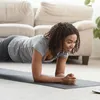 Met deze vier trucjes houd je het planken langer vol | Happy in Shape