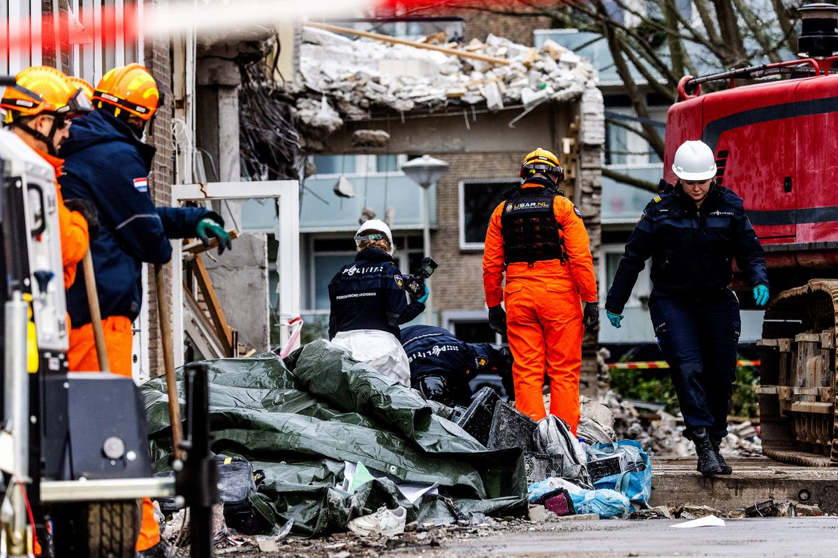 Ex-partner Van Eigenaresse Bruidsmodezaak Mogelijk Brein Achter ...