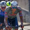 Giro | Van der Poel over rit naar Napels: 'Ik was die dag een beetje slecht gezind op mijn ploeggenoten dat er niemand meezat'