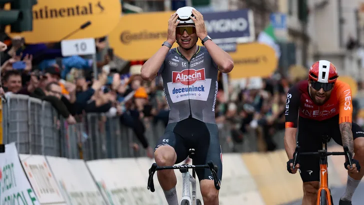 Mathieu van der Poel wint sanremo 2025