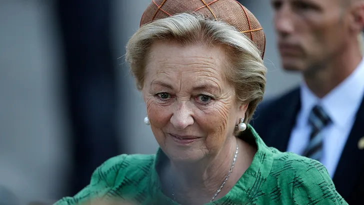 Broze Belgen: koningin Paola breekt arm
