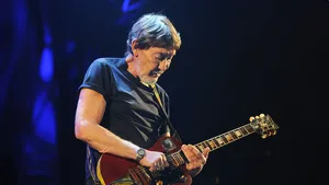 Chris Rea zanger Driving Home for Christmas overleden op 74-jarige leeftijd.