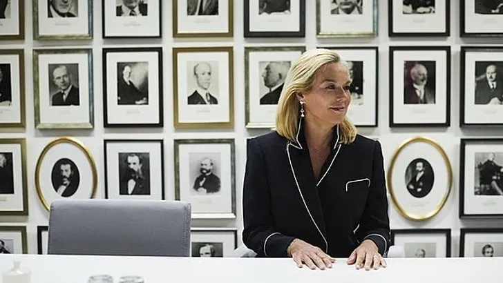 Deze Nouveau foto van Sigrid Kaag won een Shine Award