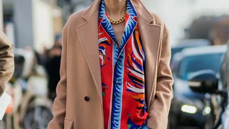 Trend alert: naar buiten in pyjamablouse