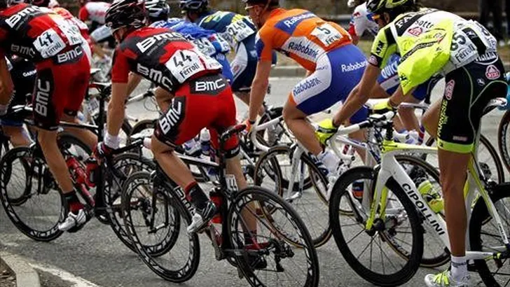 '11 teams werken aan een eigen profliga'