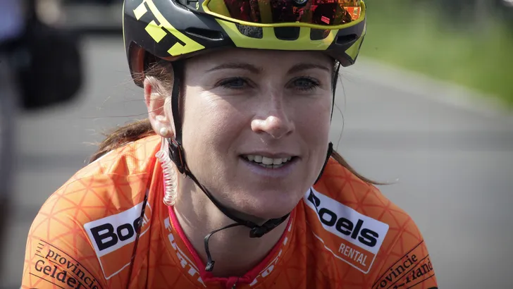 Annemiek van Vleuten wint Boels Rental Ladies Tour; Janneke Ensing zegeviert in slotrit