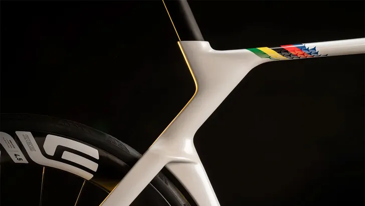 fiets colnago pogacar