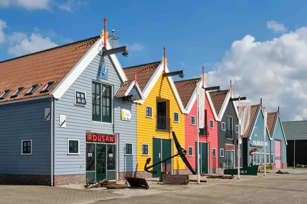 Visje eten aan het water in Zoutkamp