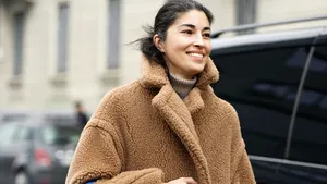 Ren naar de winkel: Lidl verkoopt nu een geweldige teddyjas voor maar €14,99