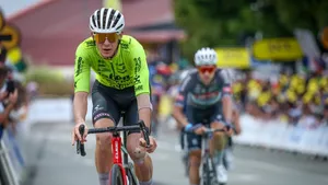 Team Visma | Lease a Bike heeft zijn ploeg voor de heuvelklassiekers spectaculair uitgebreid. De Fransman Louis Barré kan zomaar dé revelatie van volgend jaar worden!