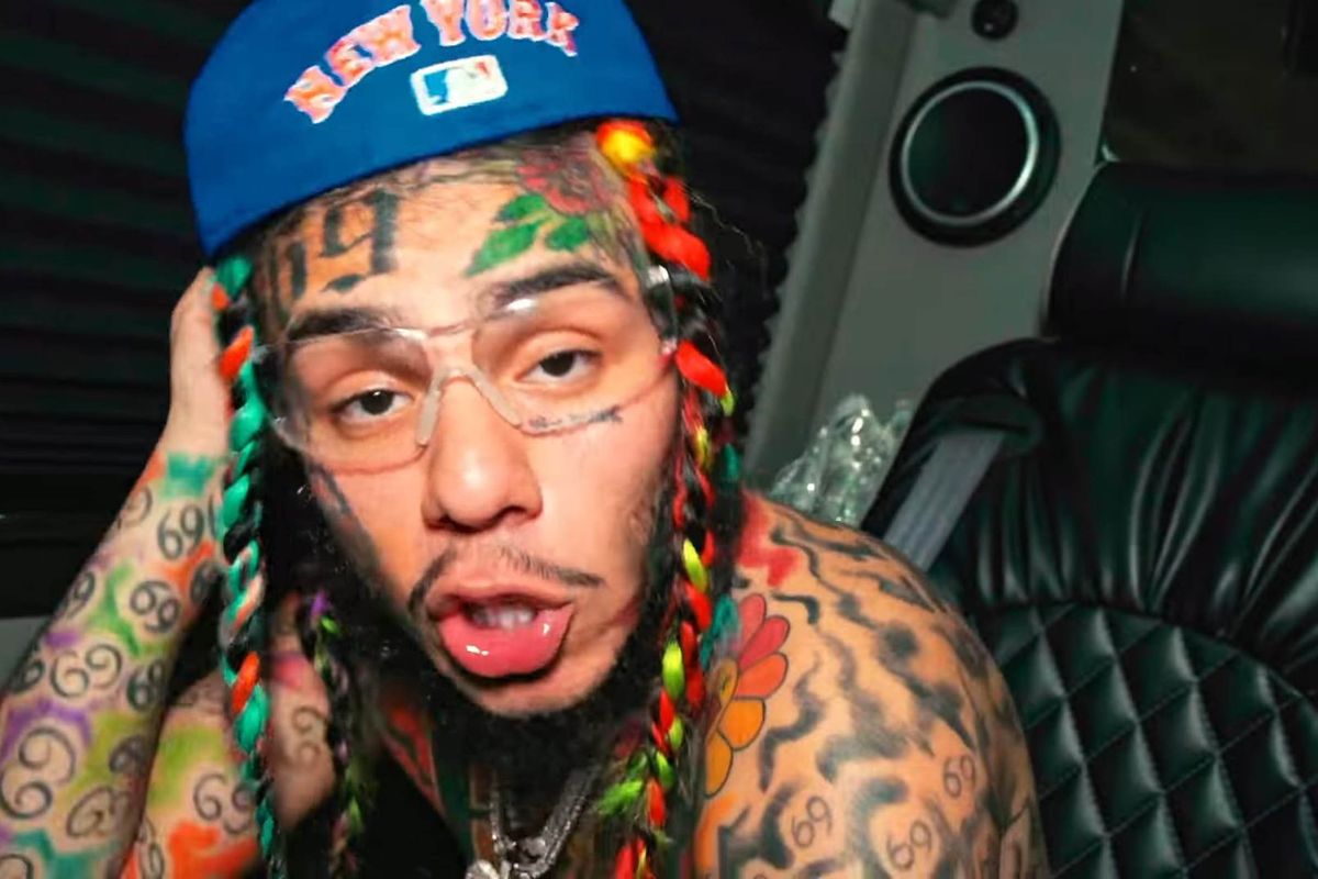 Rapper 6ix9ine onthult: dit doet Maduro in de gevangenis | Nieuwe Revu