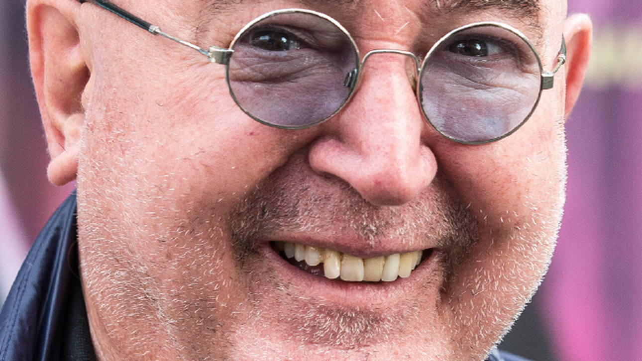 Wie denkt Harry Vermeegen wel dat hij is? | Nieuwe Revu