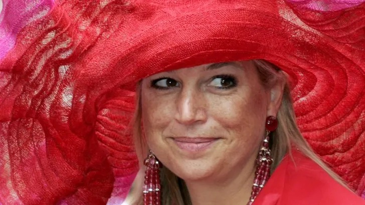 Modekoningin Máxima over bizarre royal hoeden