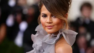 Chrissy Teigen doet een boekje open over haar alcoholgebruik