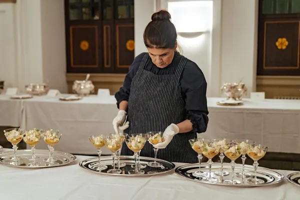 Yvette van Boven in de koninklijke keuken