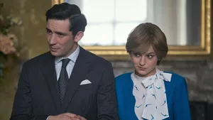 Josh O'Connor en Emma Corrin in The Crown