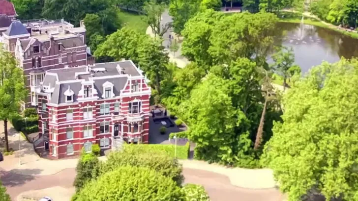 Dit is één van de duurste huizen van Nederland en jij kunt binnenkijken