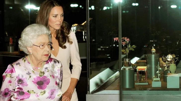 Gerucht: Kate Middleton heeft problemen met Queen Elizabeth door Pippa's verloving