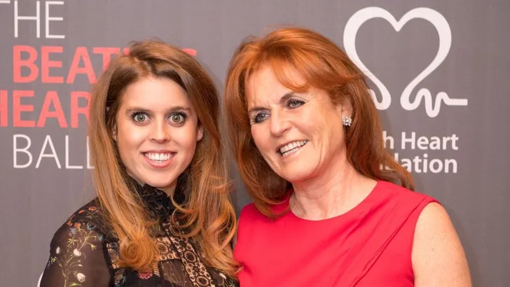 De royal moeder-dochter-uitjes van Fergie en prinses Bea