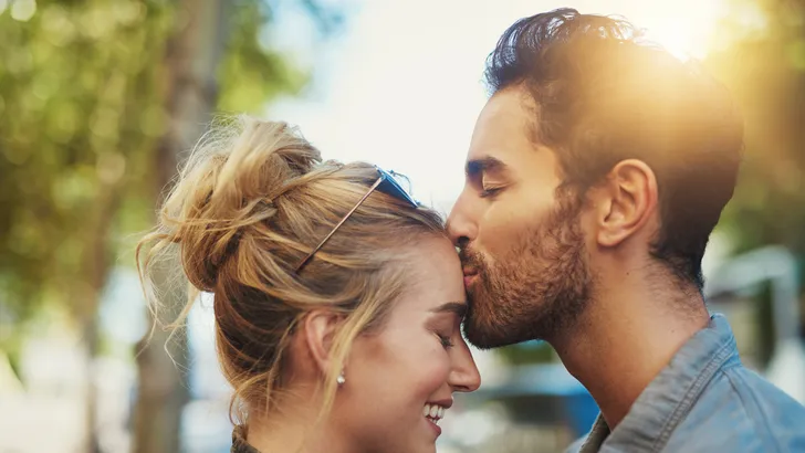 Zo houd jij je relatie spannend, aldus de experts