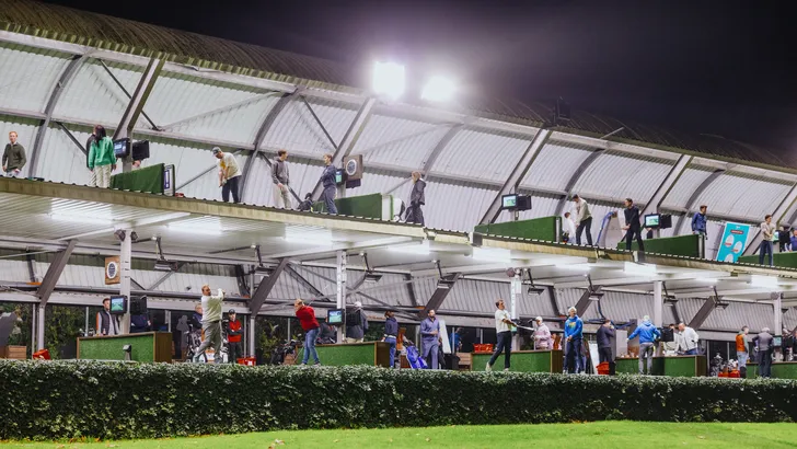 Volle bak op de range van Seve bij de Monday Masters